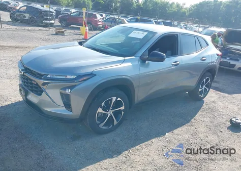 2024 Chevrolet Trax Fwd Lt z USA, uszkodzony, nr VIN KL77LHE24RC237419